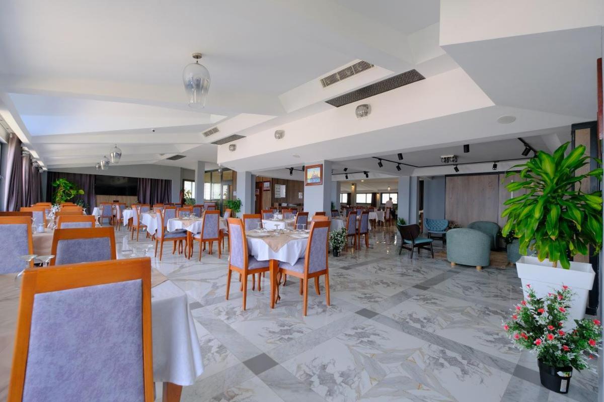 Hotel Baba Arroudj Jijel Exteriör bild